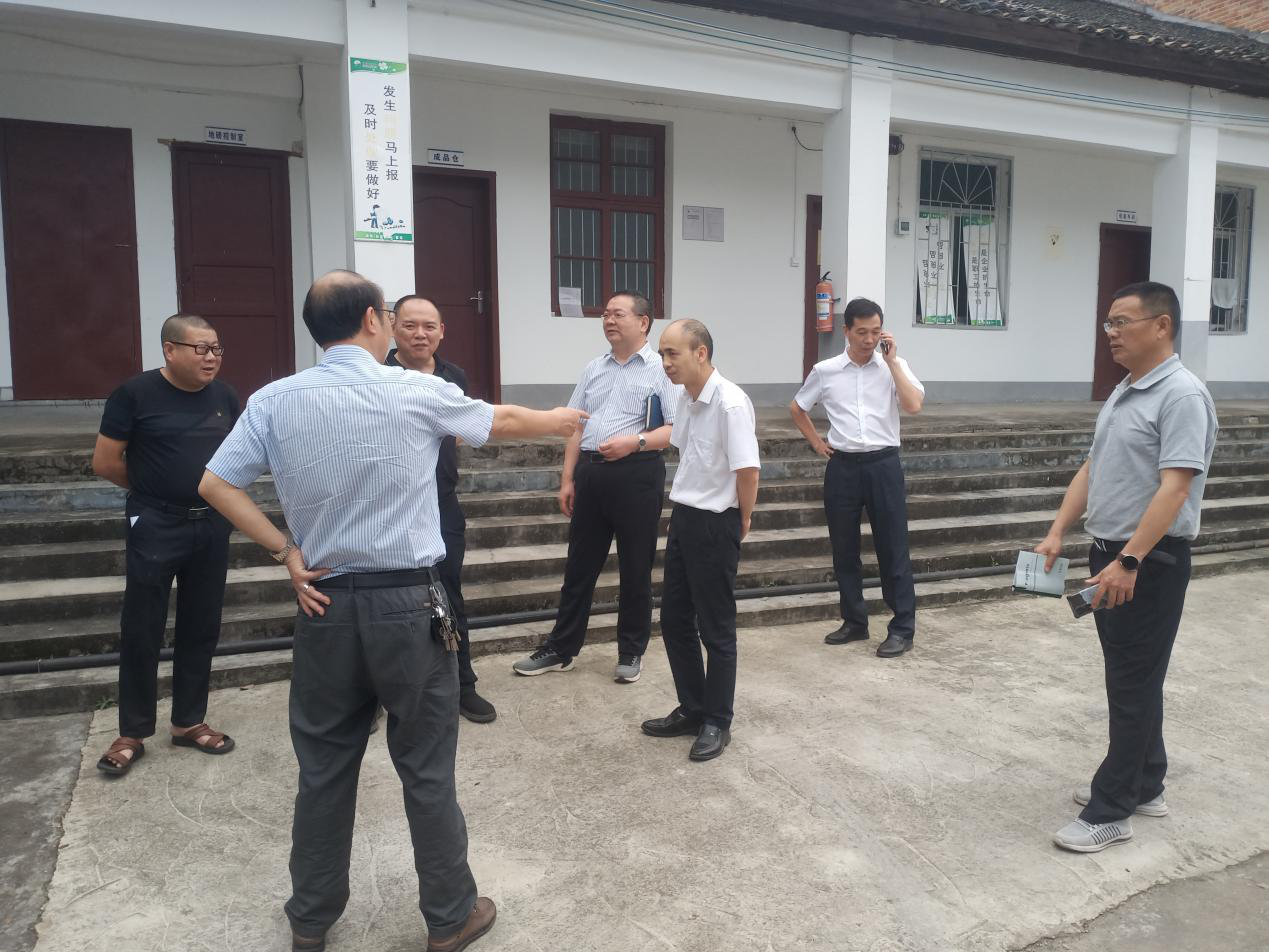 崇义县政协领导齐聚湖南麦芽药业参观调研